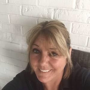 Meet your Posher, Michele